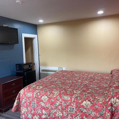 Kenwood Court Motel Wilson Eksteriør bilde