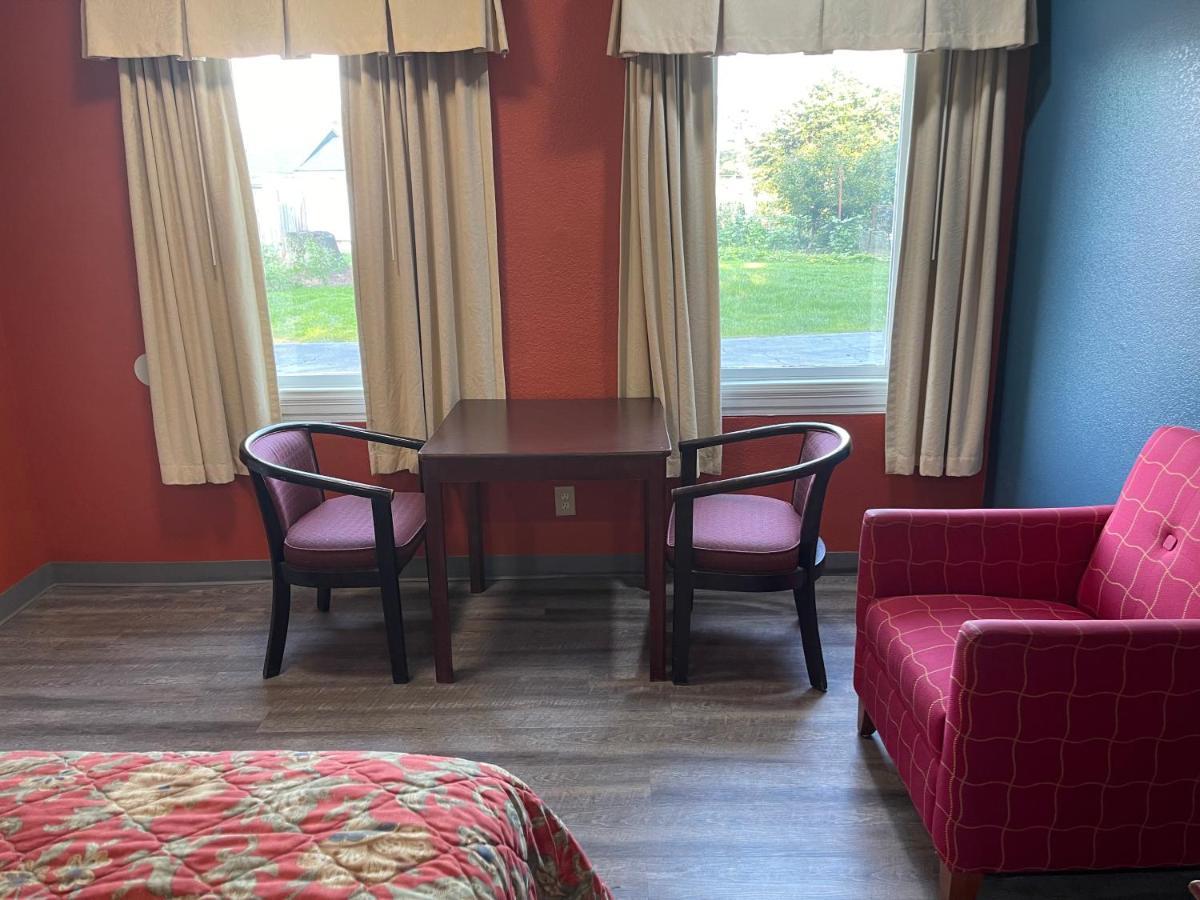 Kenwood Court Motel Wilson Eksteriør bilde
