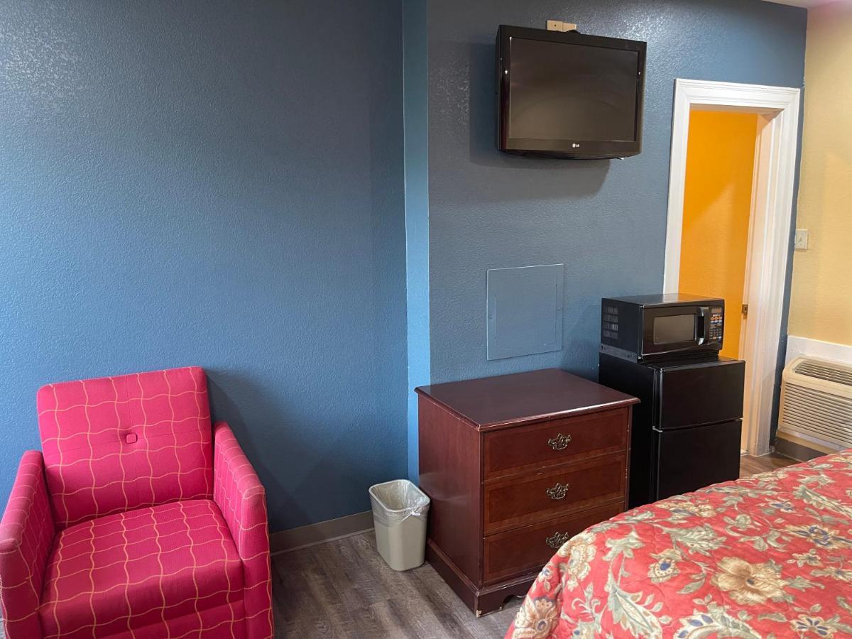 Kenwood Court Motel Wilson Eksteriør bilde
